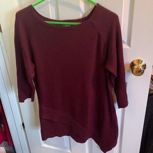 The Limited 3/4 sleeves maroon sweater. Size M.